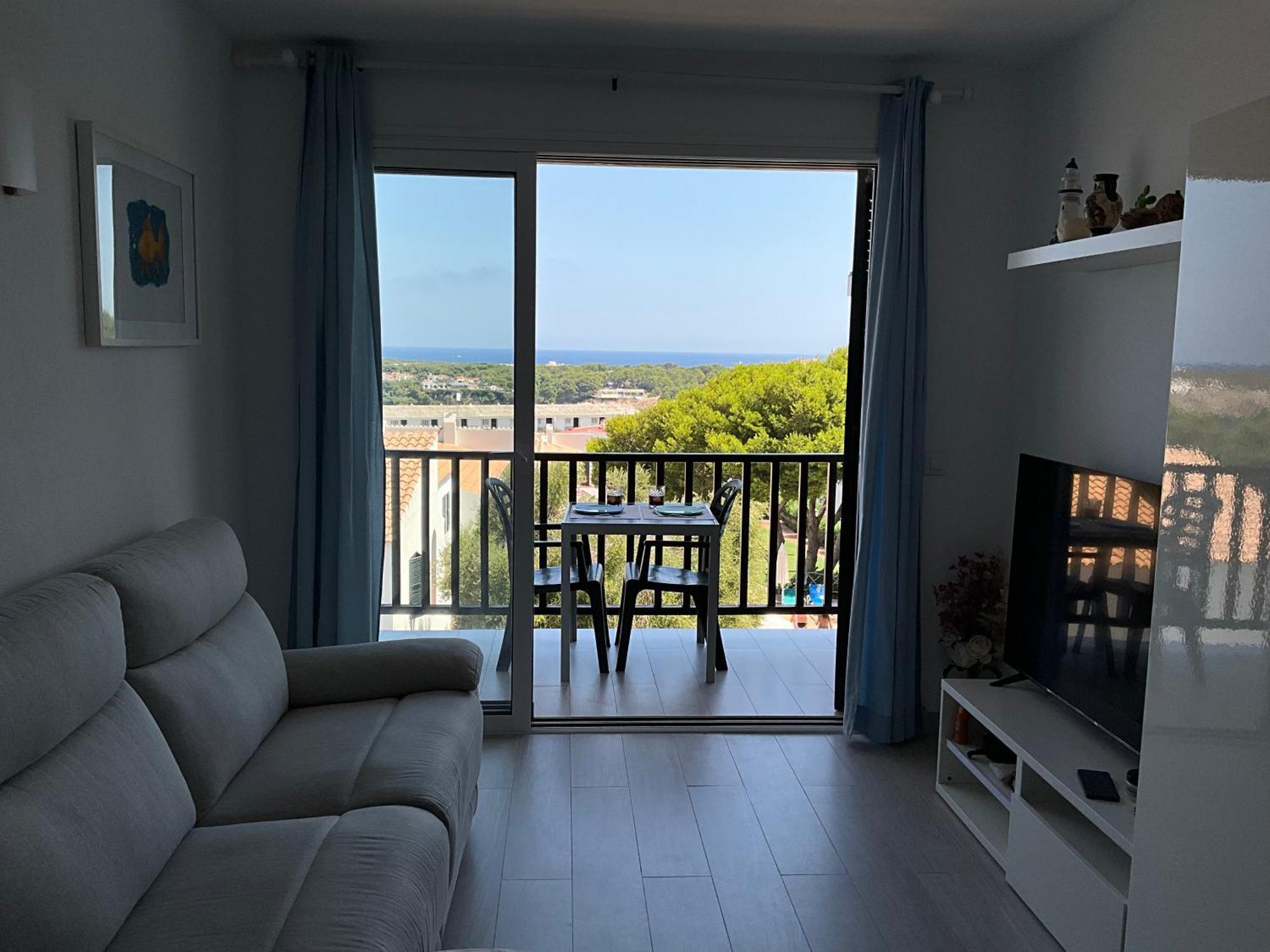 Vistas Al Mar Y La Piscina Arenal d'en Castell Exterior foto